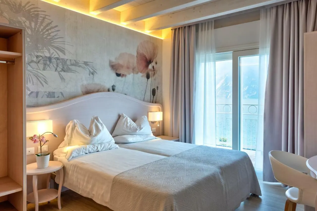 Hotel Riviera Panoramic Green Resort Limone sul Garda