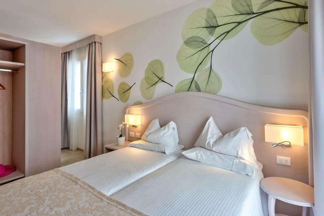 Hotel Riviera Panoramic Green Resort Limone sul Garda 3*,
