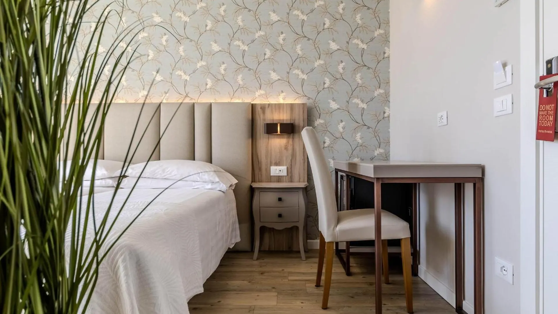 Hotel Riviera Panoramic Green Resort Limone sul Garda 3*,  Italy