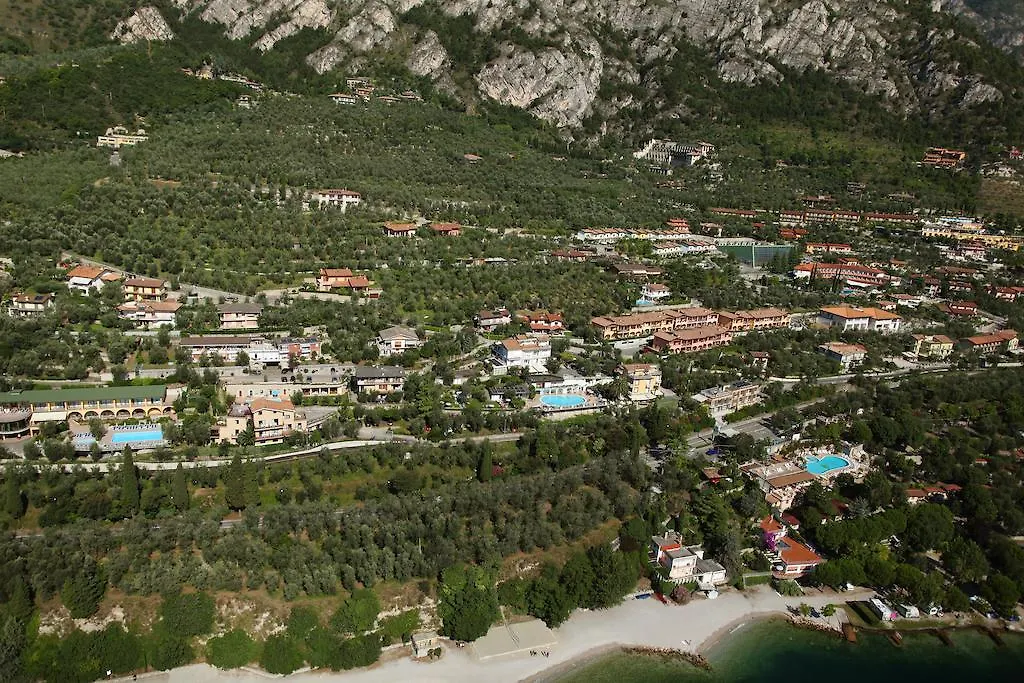 Hotel Riviera Panoramic Green Resort Limone sul Garda Italy